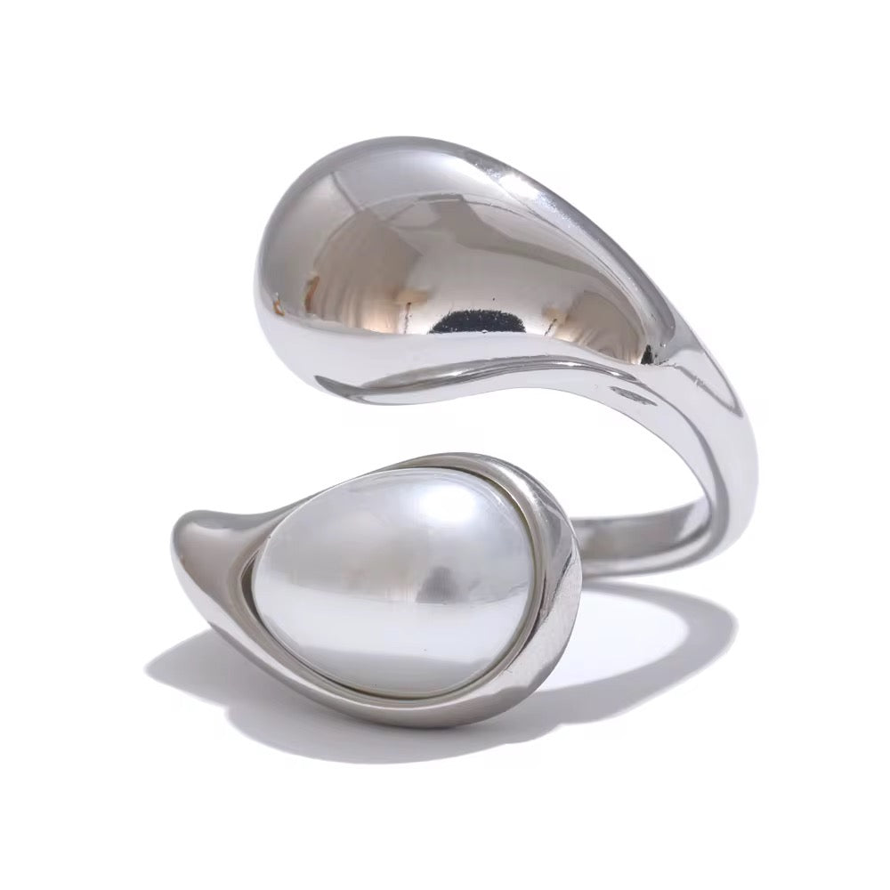 Aurora Flow Ring